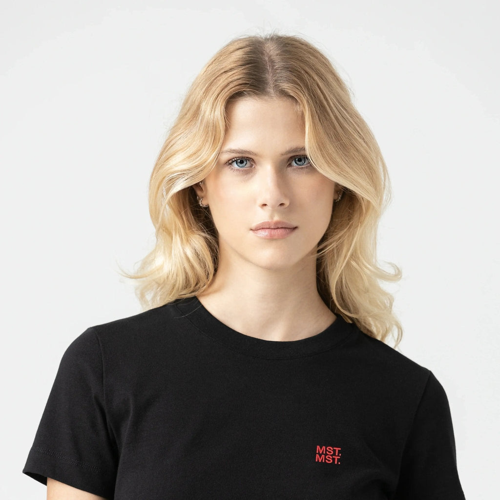 TEGWEN T - SHIRT WOMEN BLACK - Monastery | Tienda Oficial Colombia