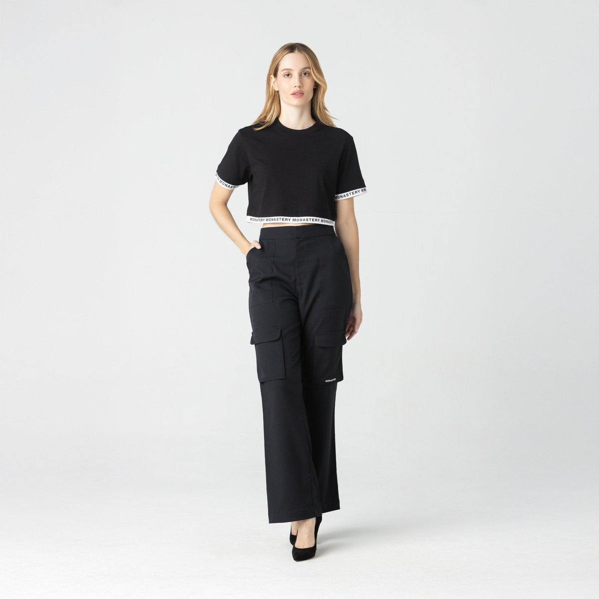 TIZOC CROP TOP WOMEN BLACK - Monastery | Tienda Oficial Colombia