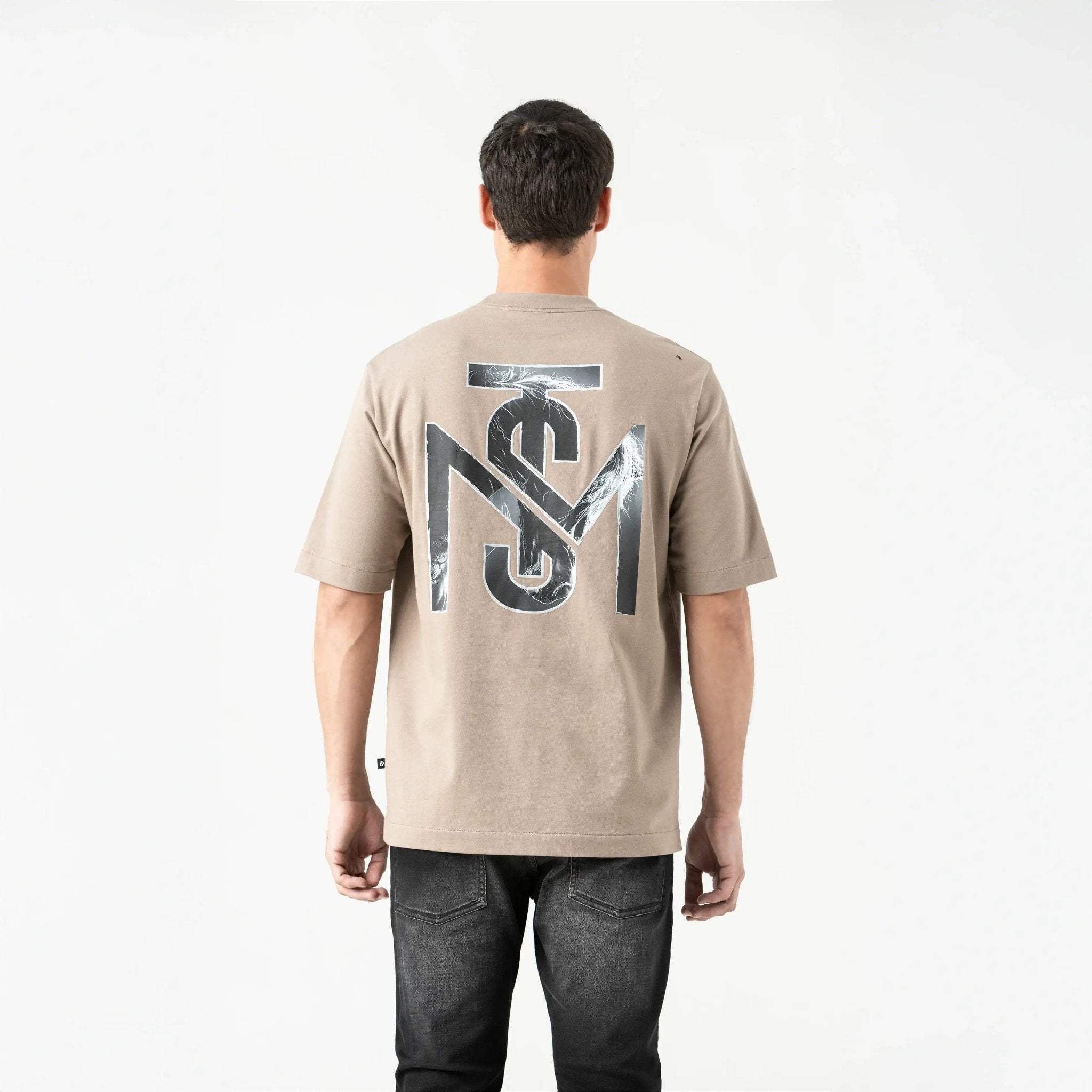TUCKER T - SHIRT OVERSIZED MEN TAUPE GRAY - Monastery | Tienda Oficial Colombia