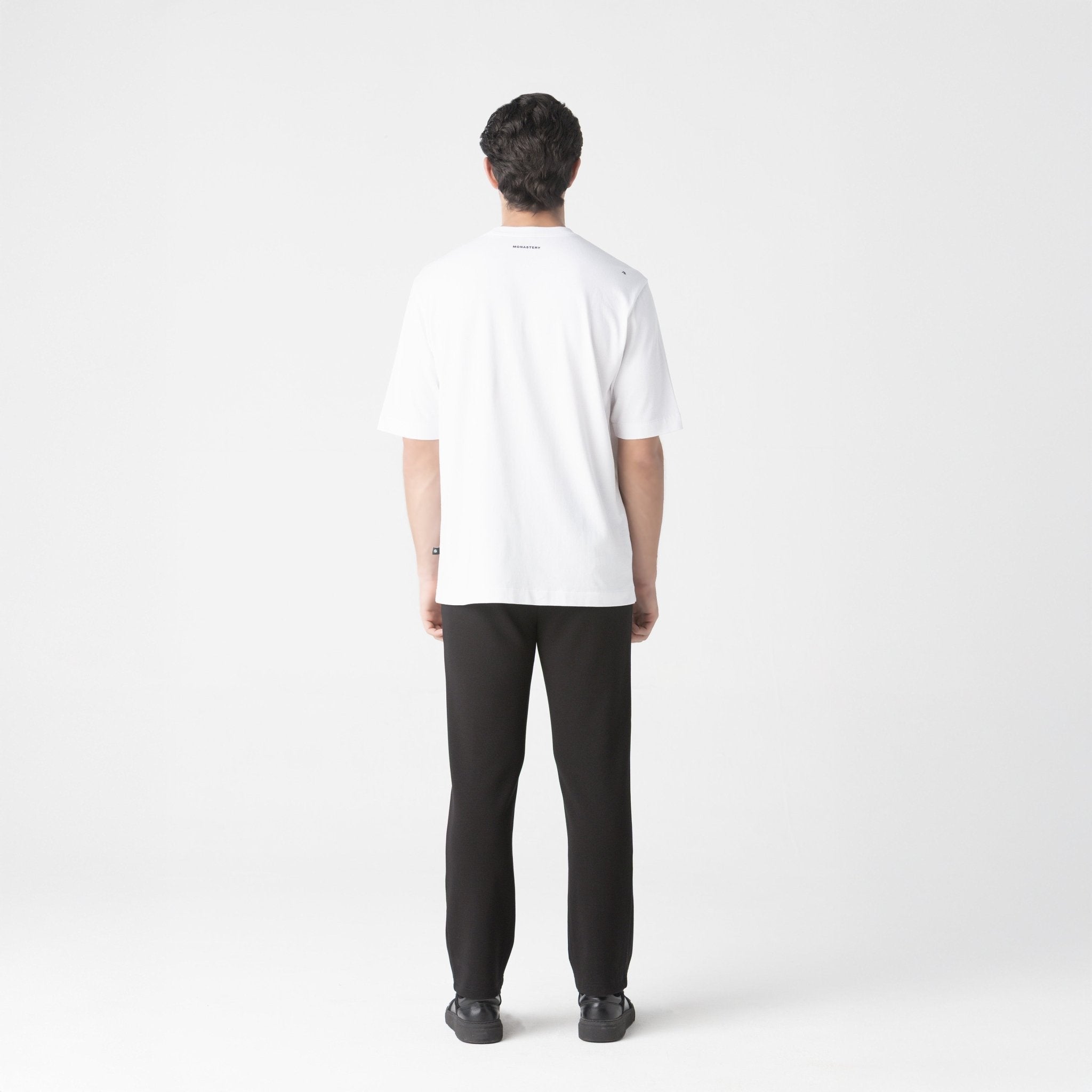 VENERATUS T - SHIRT OVERSIZED MEN WHITE - Monastery | Tienda Oficial Colombia