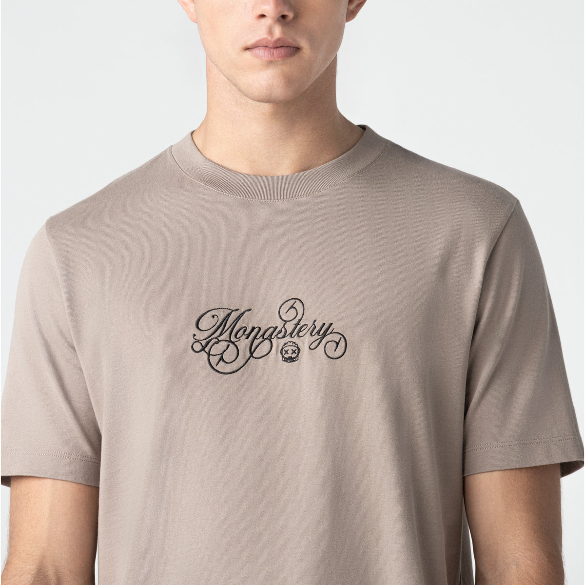 VENERIS T - SHIRT MEN CINDER - Monastery | Tienda Oficial Colombia
