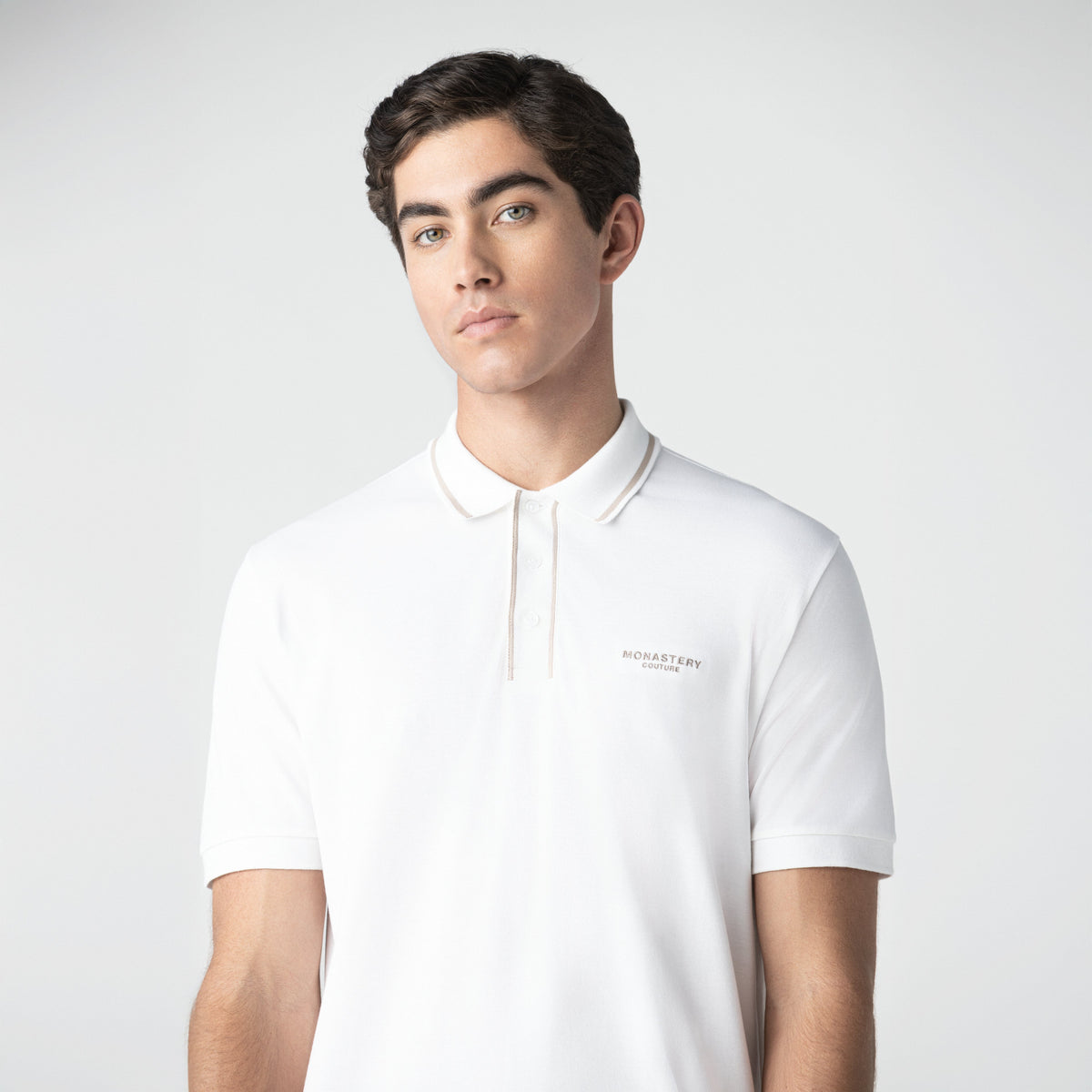 VIGOR POLO MEN WHITE - Monastery | Tienda Oficial Colombia