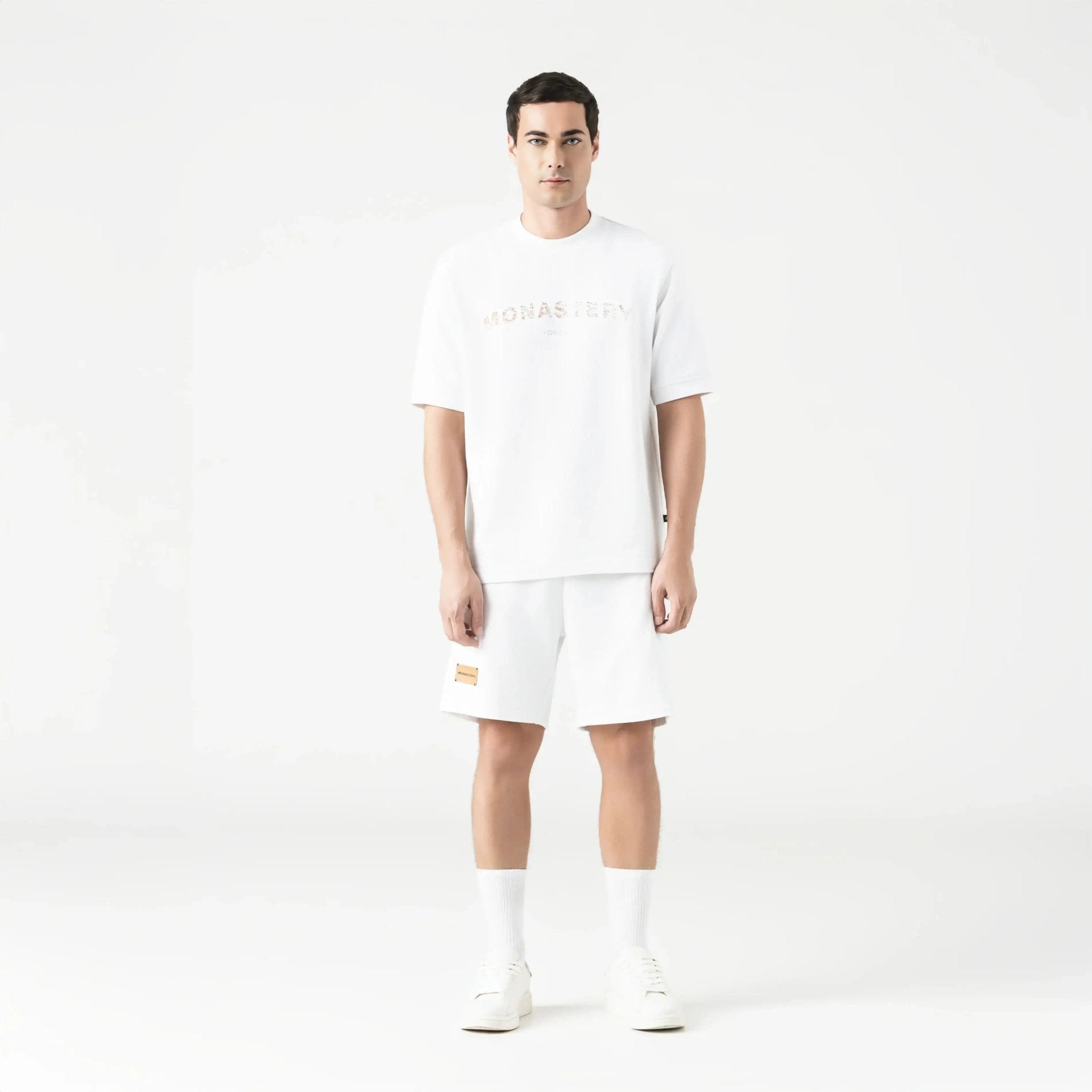 VIKRANT BURDA SHORT MEN WHITE - Monastery | Tienda Oficial Colombia