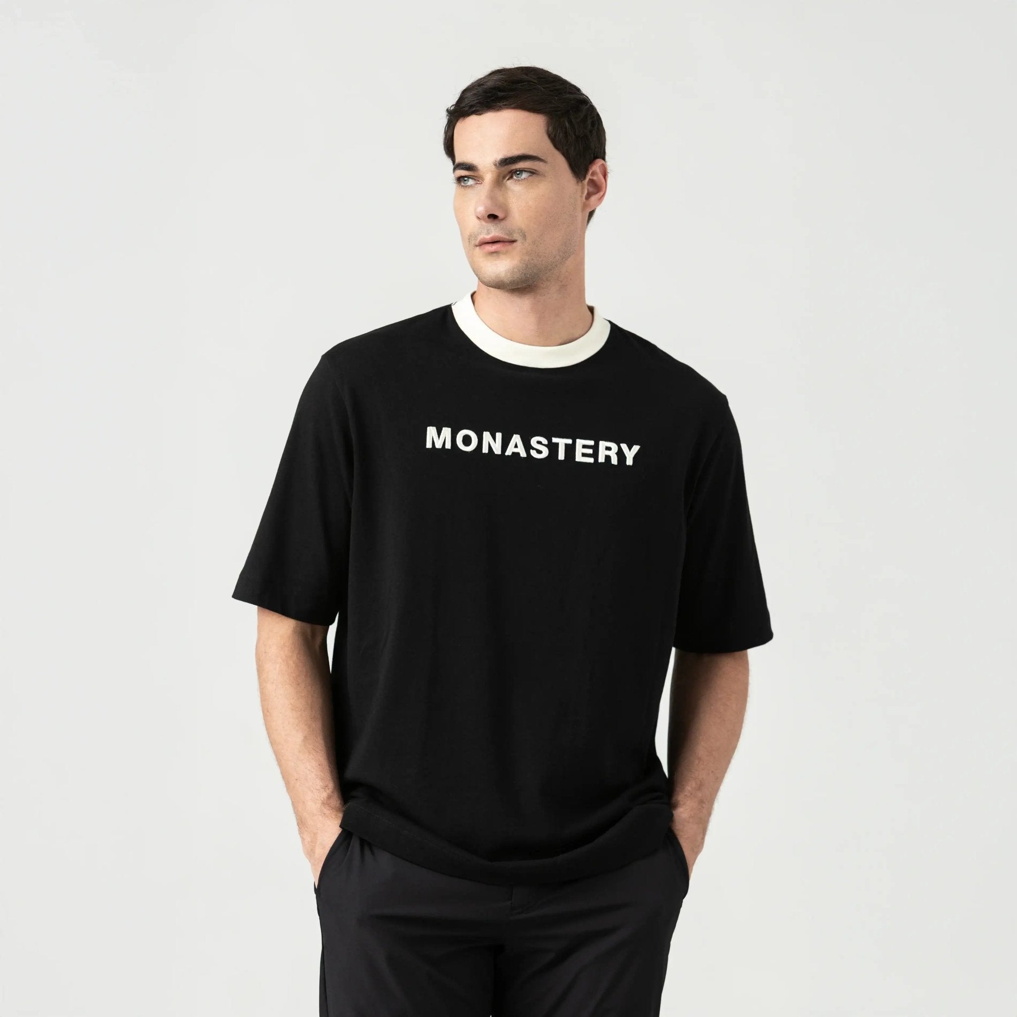 WARMBLOOD T - SHIRT OVERSIZED MEN BLACK - Monastery | Tienda Oficial Colombia