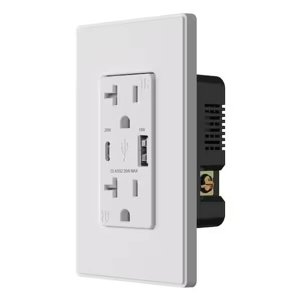 Enchufe Multi Funcional USB y USB-C