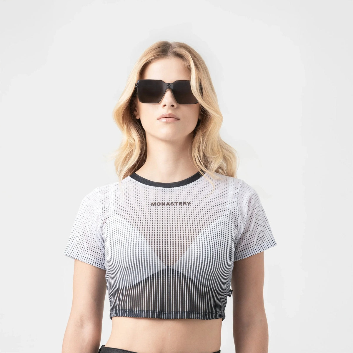 WYNN CROP TOP WOMEN WHITE - Monastery | Tienda Oficial Colombia