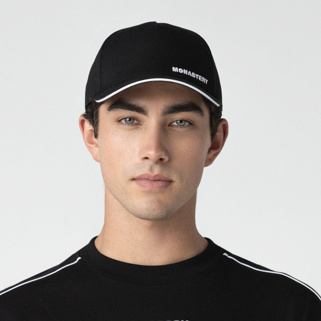 YANNI CAP UNISEX BLACK U - Monastery | Tienda Oficial Colombia