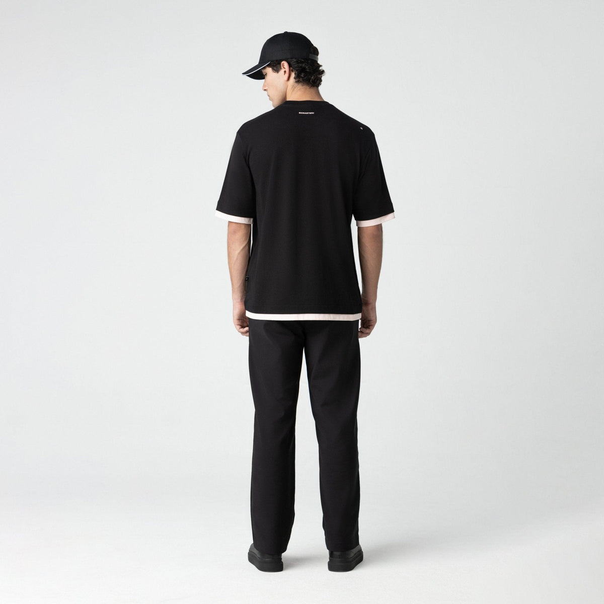 ZAHIR T - SHIRT OVERSIZED MEN BLACK - Monastery | Tienda Oficial Colombia